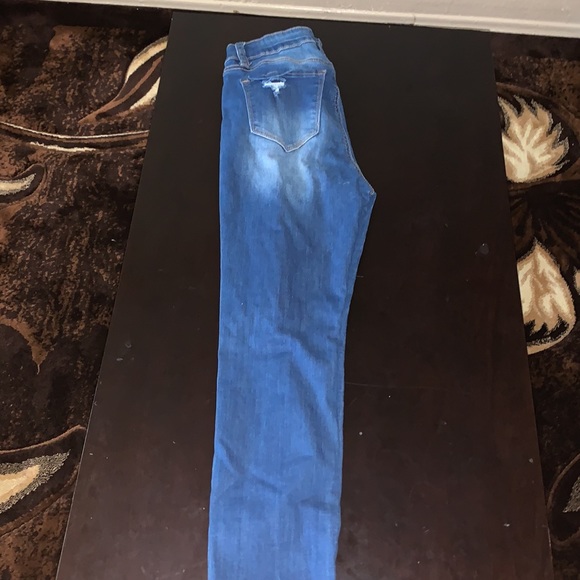 ripped jean - Picture 4 of 6